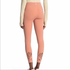 FP Movement Under the Moon Leggings in Coral Women’s Sz Medium Athletic Leggings